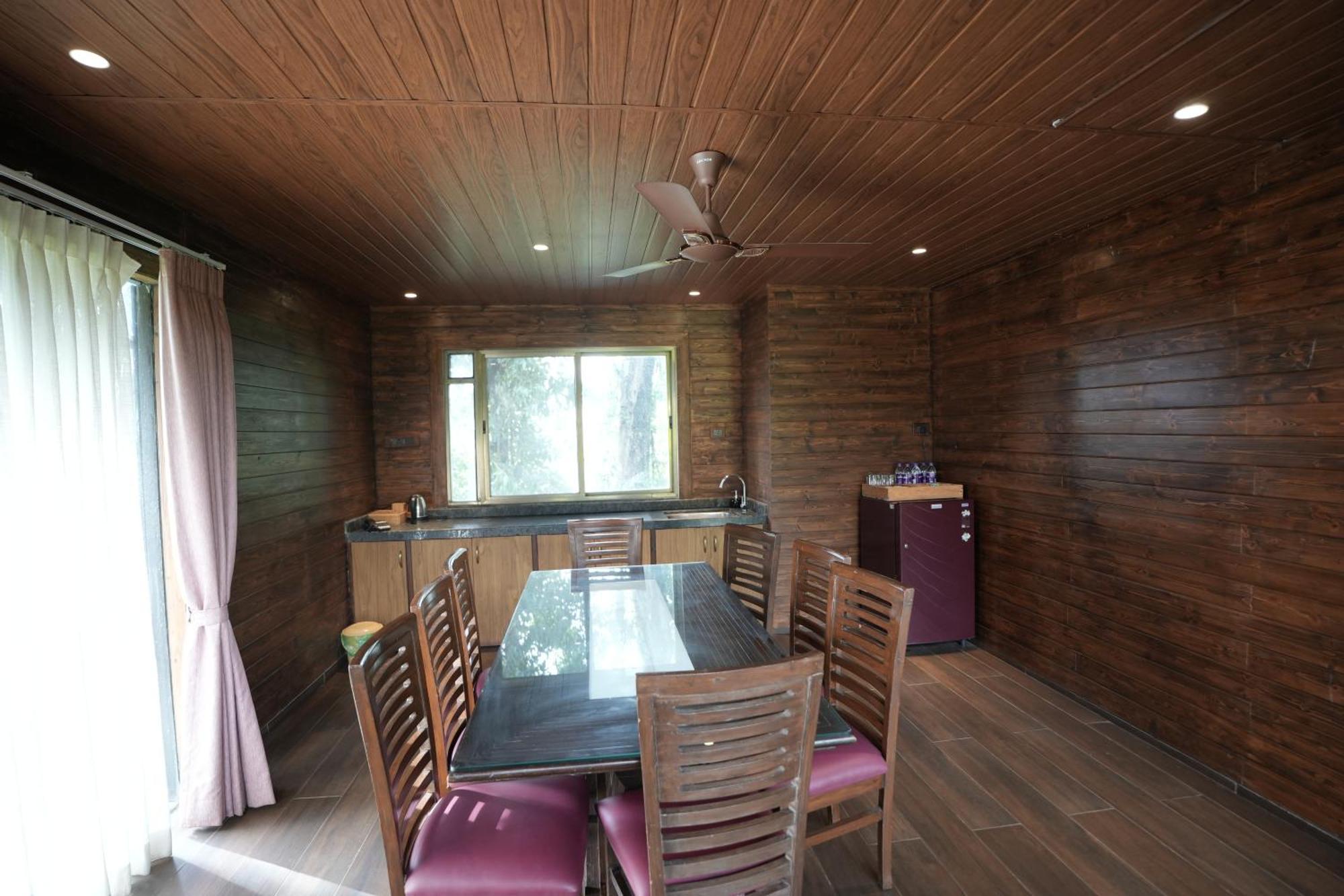 Lotus Farms Resort, Mahableshwar Mahābaleshwar Εξωτερικό φωτογραφία